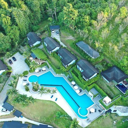 Khaolak Blue Sky Villa Khao Lak Exteriör bild