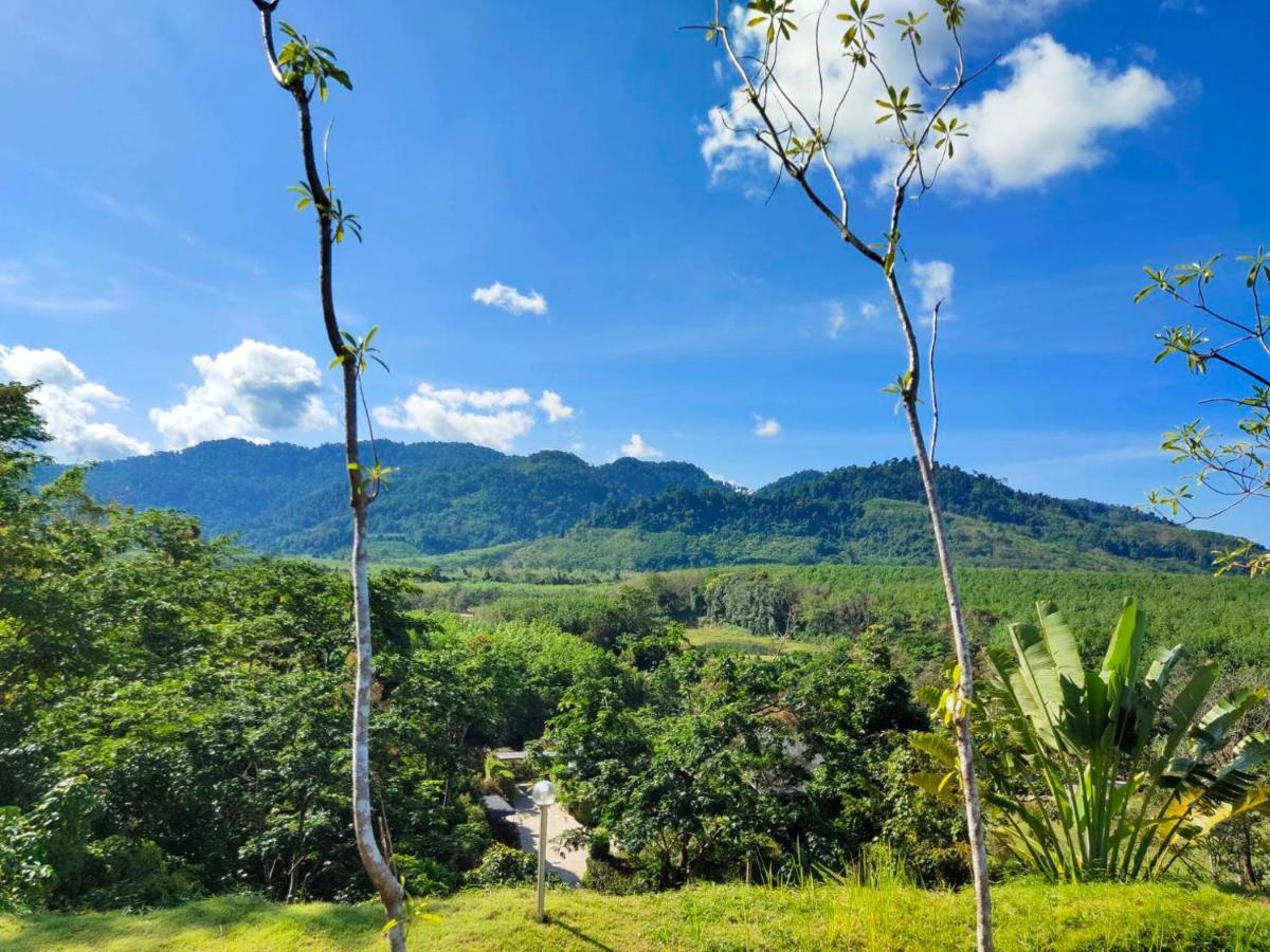 Khaolak Blue Sky Villa Khao Lak Exteriör bild