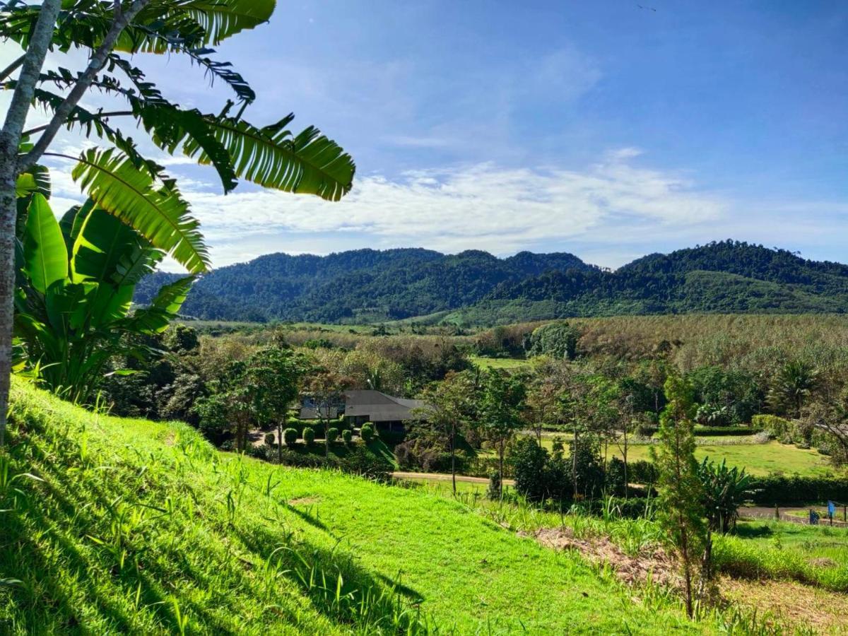 Khaolak Blue Sky Villa Khao Lak Exteriör bild