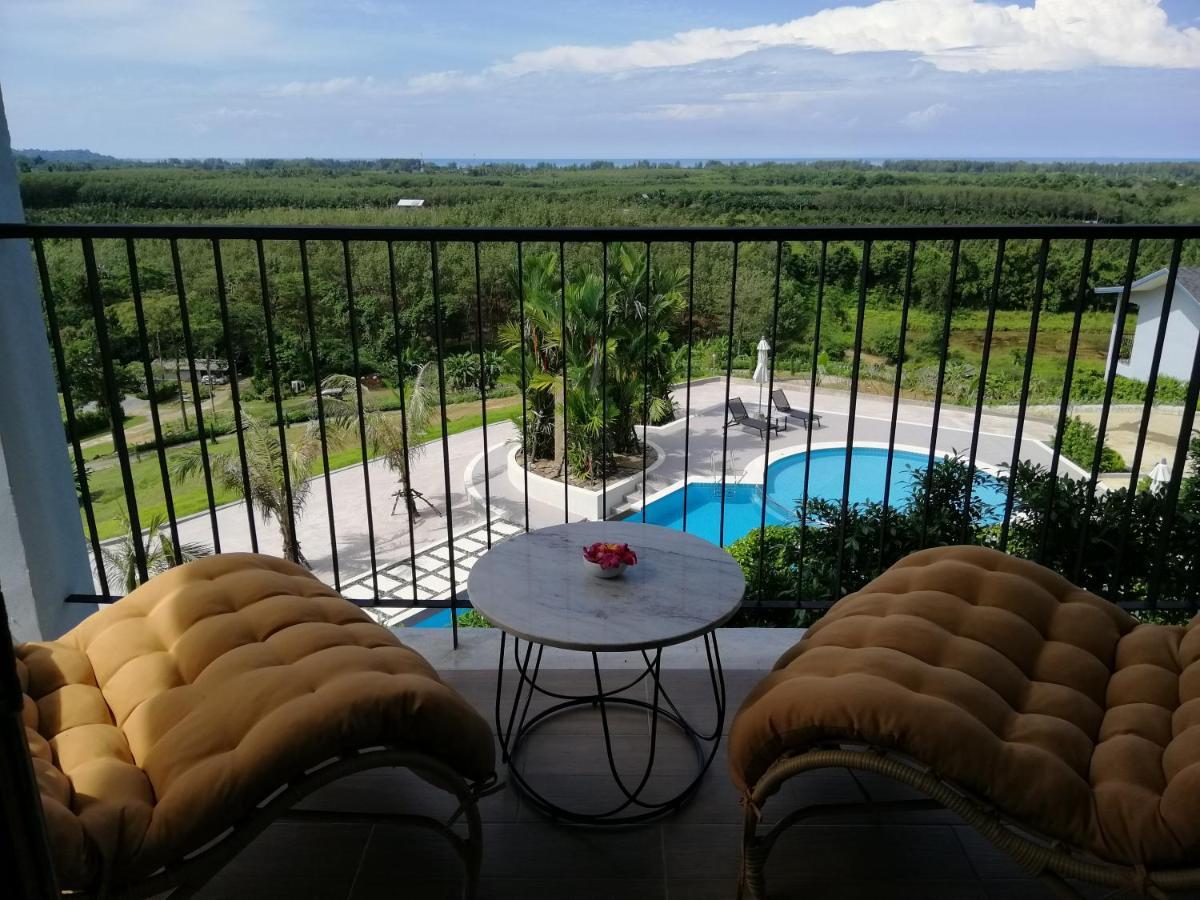 Khaolak Blue Sky Villa Khao Lak Exteriör bild